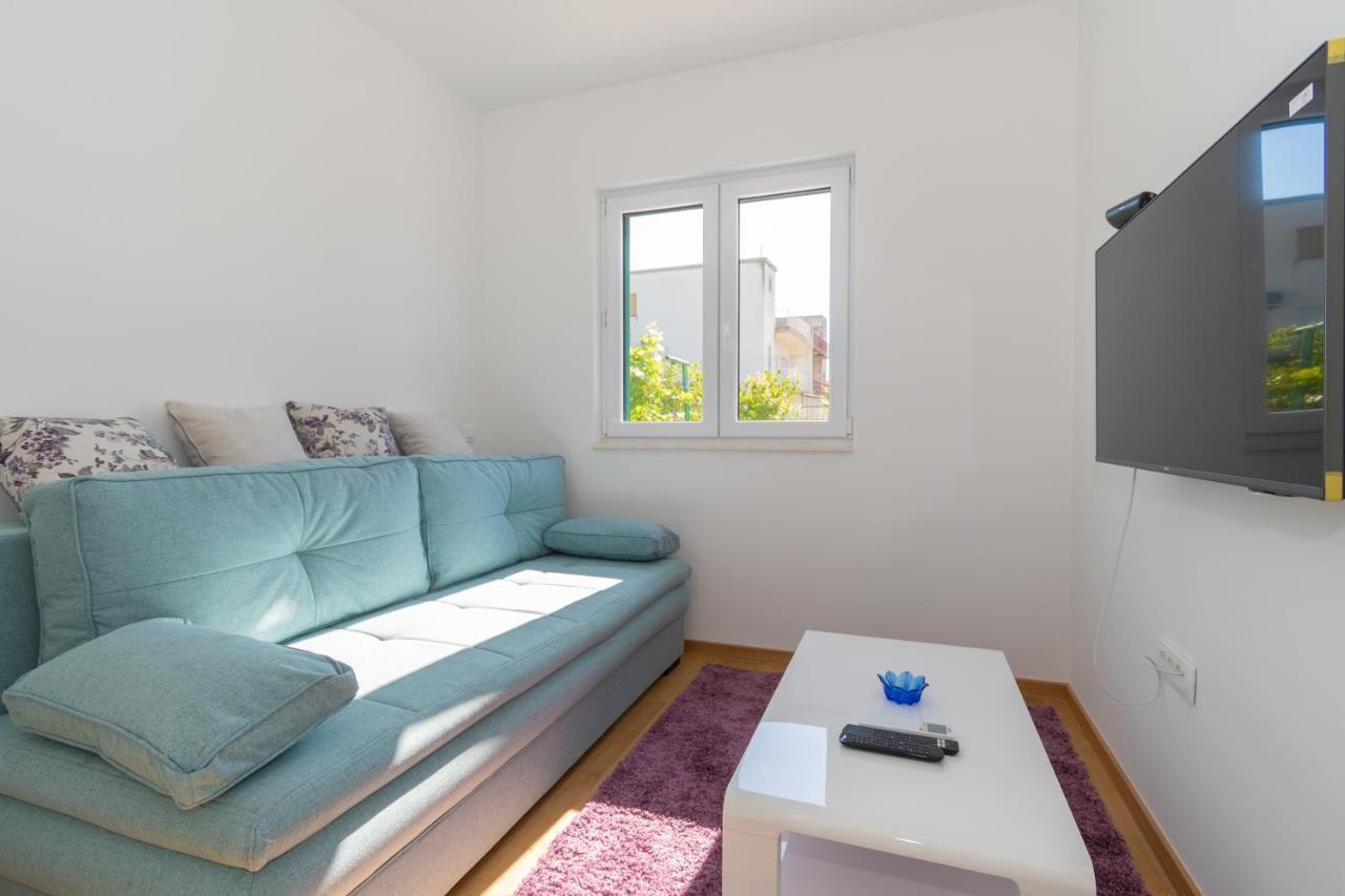 Apartments Lovor & Lavanda คาชเตลา ภายนอก รูปภาพ